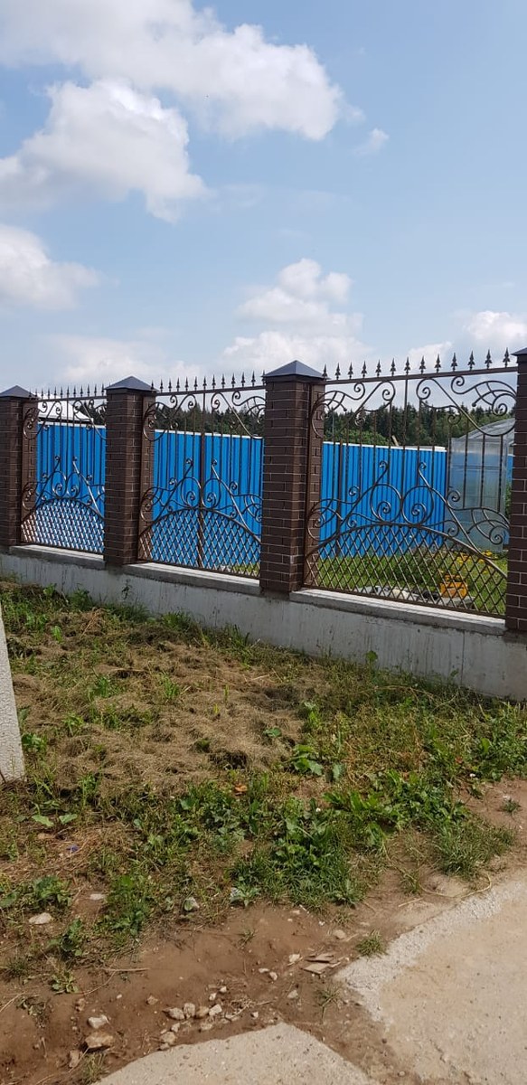 Кованые столбы на заказ в Москве